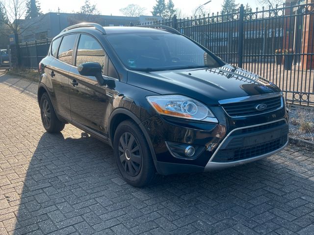 Ford Kuga Titanium *PANO*KEYLESS*KAMERA*NAVI*LEDER*