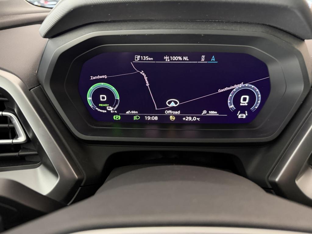 AUDI Q4 E-TRON 35 55 LAUNCH EDITION ADVANCED PLUS