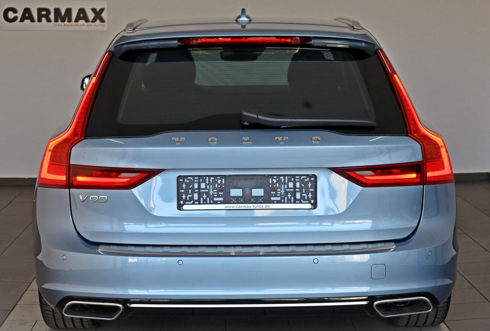 Fahrzeugabbildung Volvo V90 Kombi Inscription AWD Leder,Navi,LED,ACC,AHK