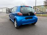 Toyota Aygo (X) 1,0-l-VVT-i CoolBlue  - Toyota: Blau, Aygo