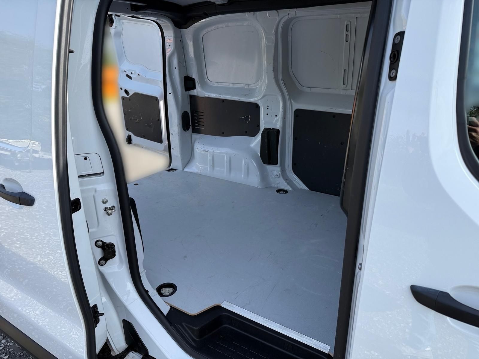 Fahrzeugabbildung Fiat Scudo SX L1 Kastenwagen 120 MT6