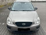 Kia Carens - gebrauchte Kia Carens aus dem Jahr 2009