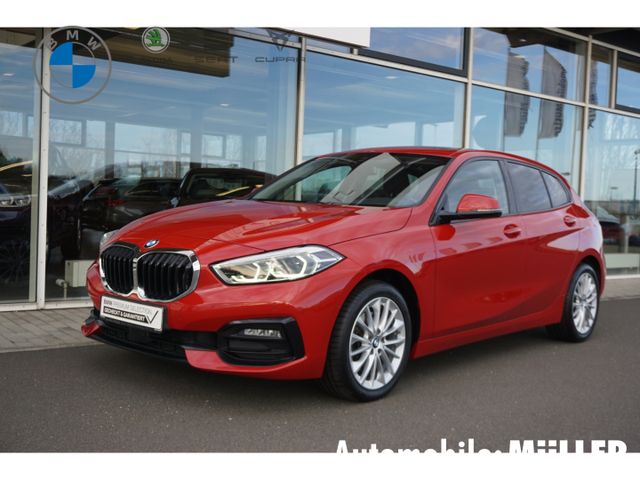 BMW 118 d Sport Line*AHK*Panoramadach*LED*Sitzheizun