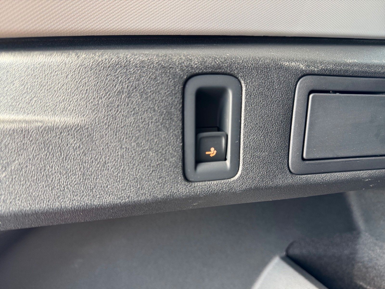 Fahrzeugabbildung Volkswagen Tiguan 1.5 eTSI Life