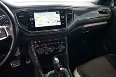 VW T-Roc 1.5 TSI Sport | Navi | App | ACC | AHK VW T-Roc 1.5 TSI Sport | Navi | App | ACC | AHK