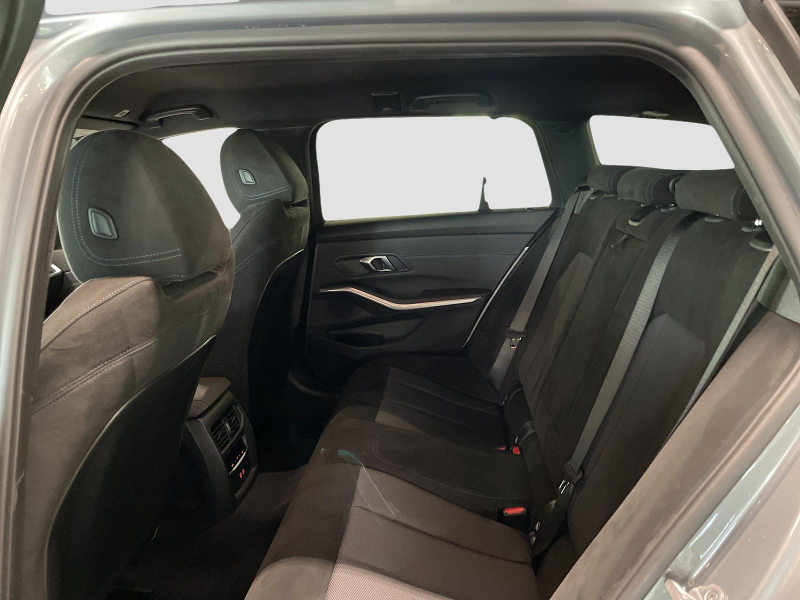 BMW 320 - Bild 13