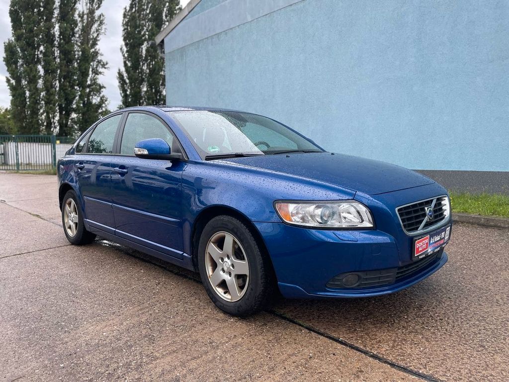 Volvo S40