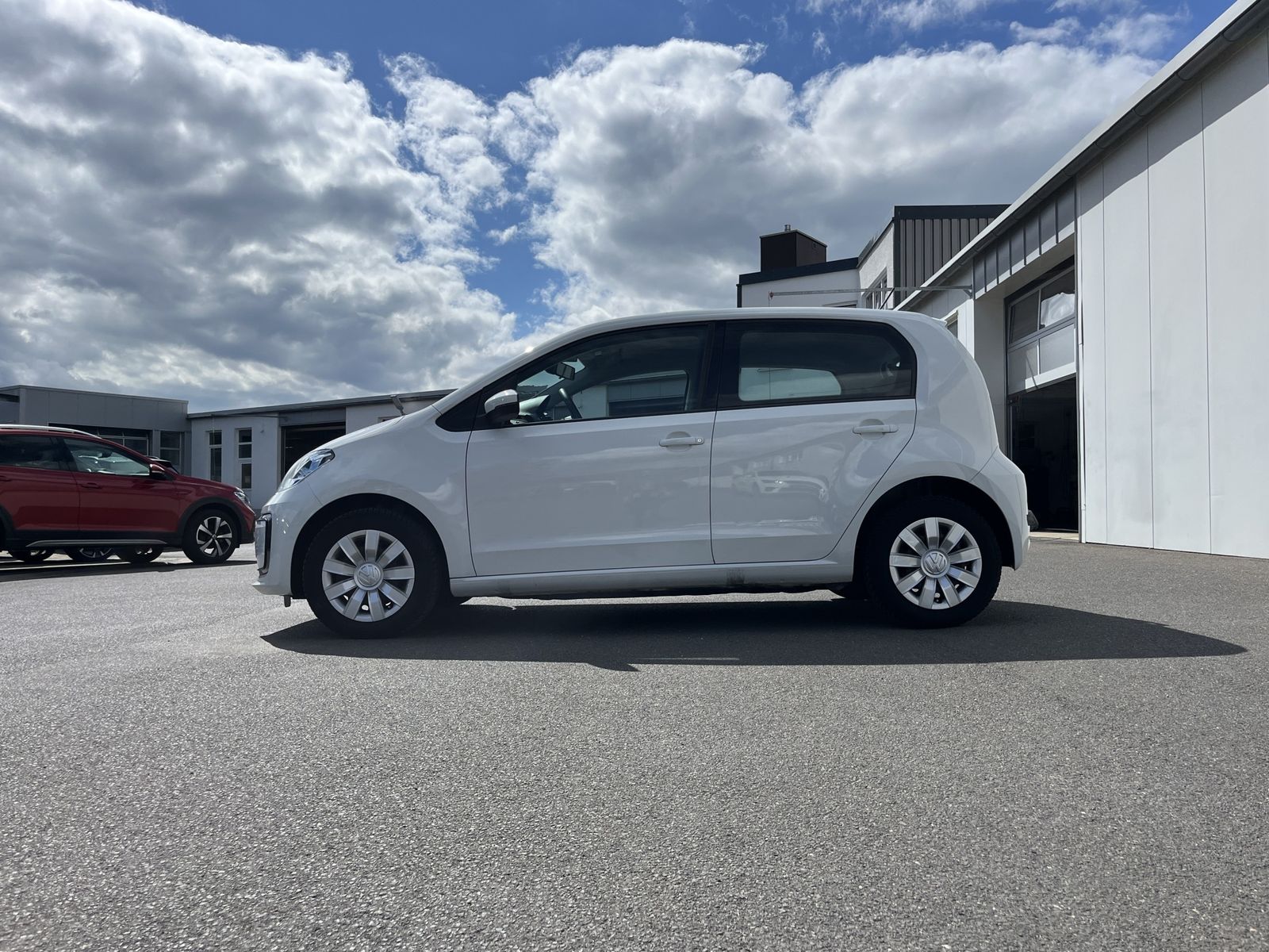 Volkswagen e-up! Move 90€ m.20% Anz. RFK DAB SHZ Klima imagem 2
