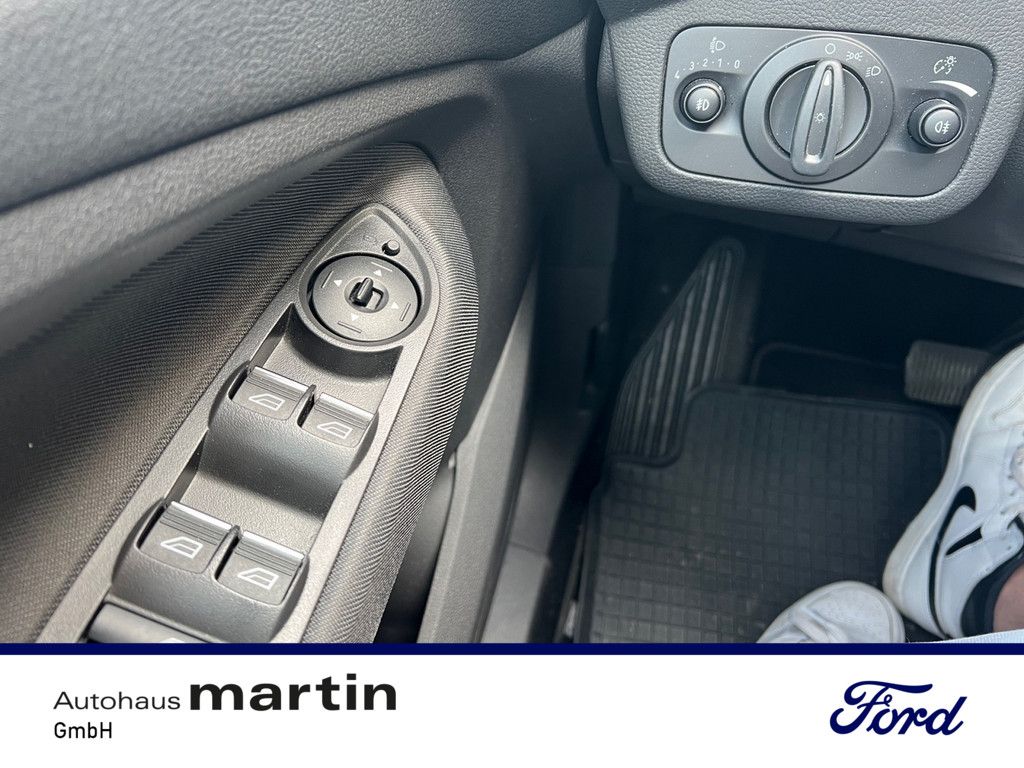 Fahrzeugabbildung Ford C-Max 1.5 Cool&Connect