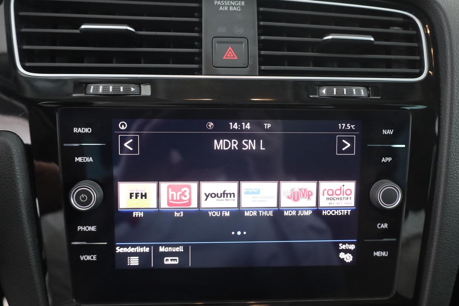 Volkswagen Golf VII 1.5 TSI Join Navi Standheizung ACC PDC