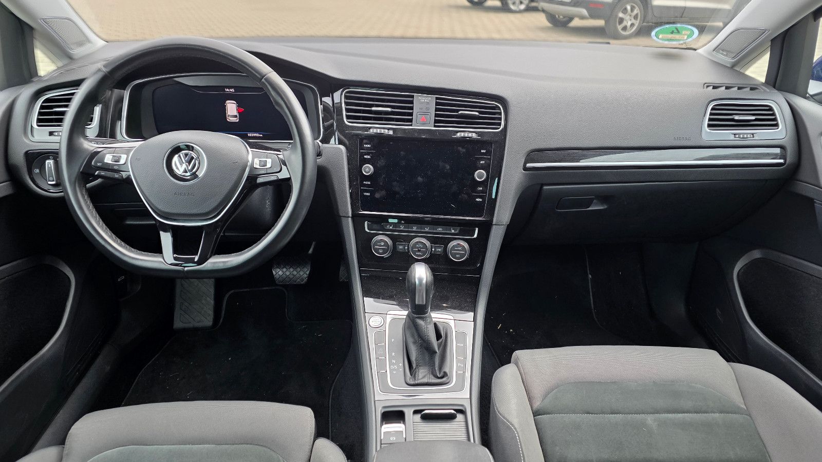 Volkswagen Golf VII Variant R-Line ACC RFK AHK SHZ Navi 18 foto 2