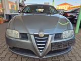 Alfa Romeo GT 2.0 16V JTS Distinctive - Alfa Romeo GT: Jts