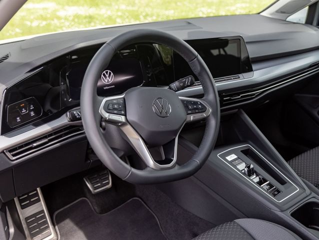 Bild #9: Volkswagen Golf VIII 1.5 eTSI "ACTIVE" DSG Navi LED Digital