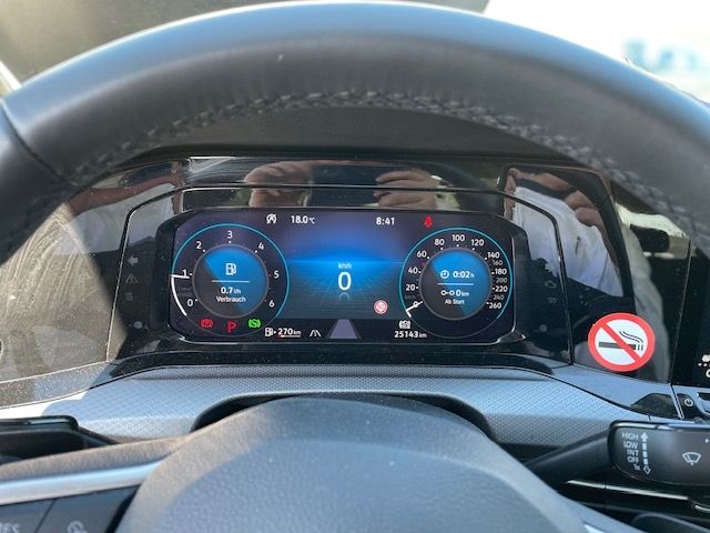 Golf VIII 2.0 TDI DSG ACTIVE NAVI LED Keyless AC