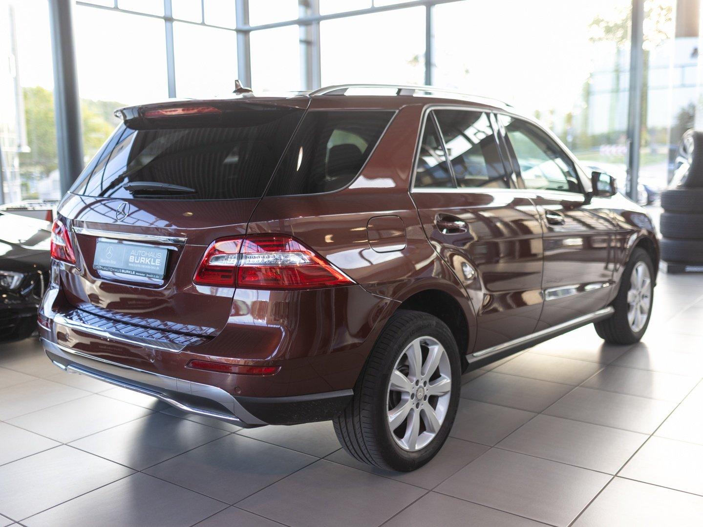 Mercedes-Benz ML 350 CDI 4MATIC Memory,Bi-Xenon,COMAND,1.Hand!