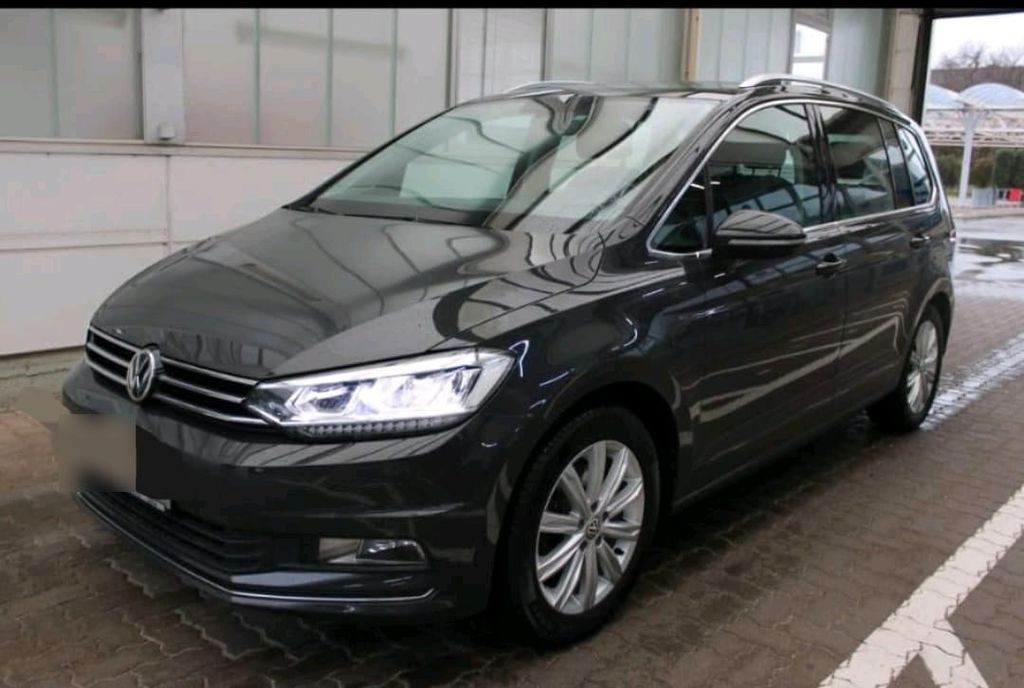 Image of Volkswagen Touran