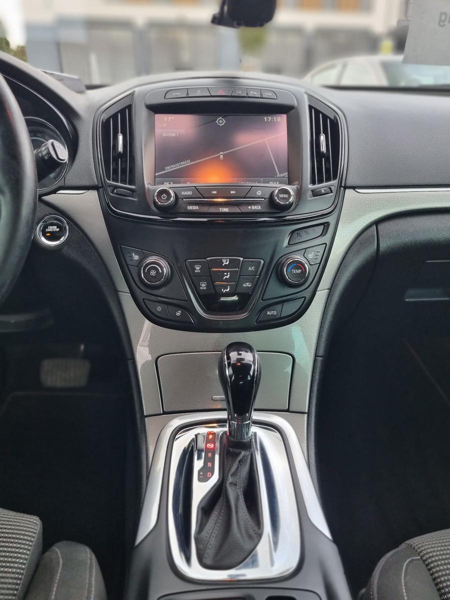 Opel Insignia 2015 — photo 20