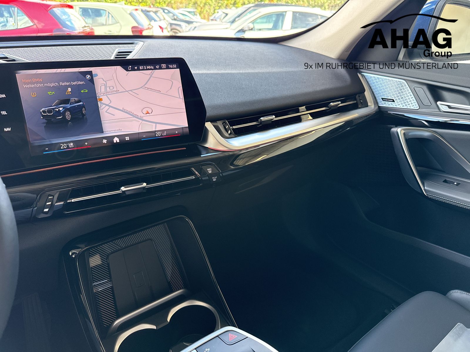 BMW X1 sDrive20i Pano Driv.Ass.Prof. AHK 360° HuD H foto 22