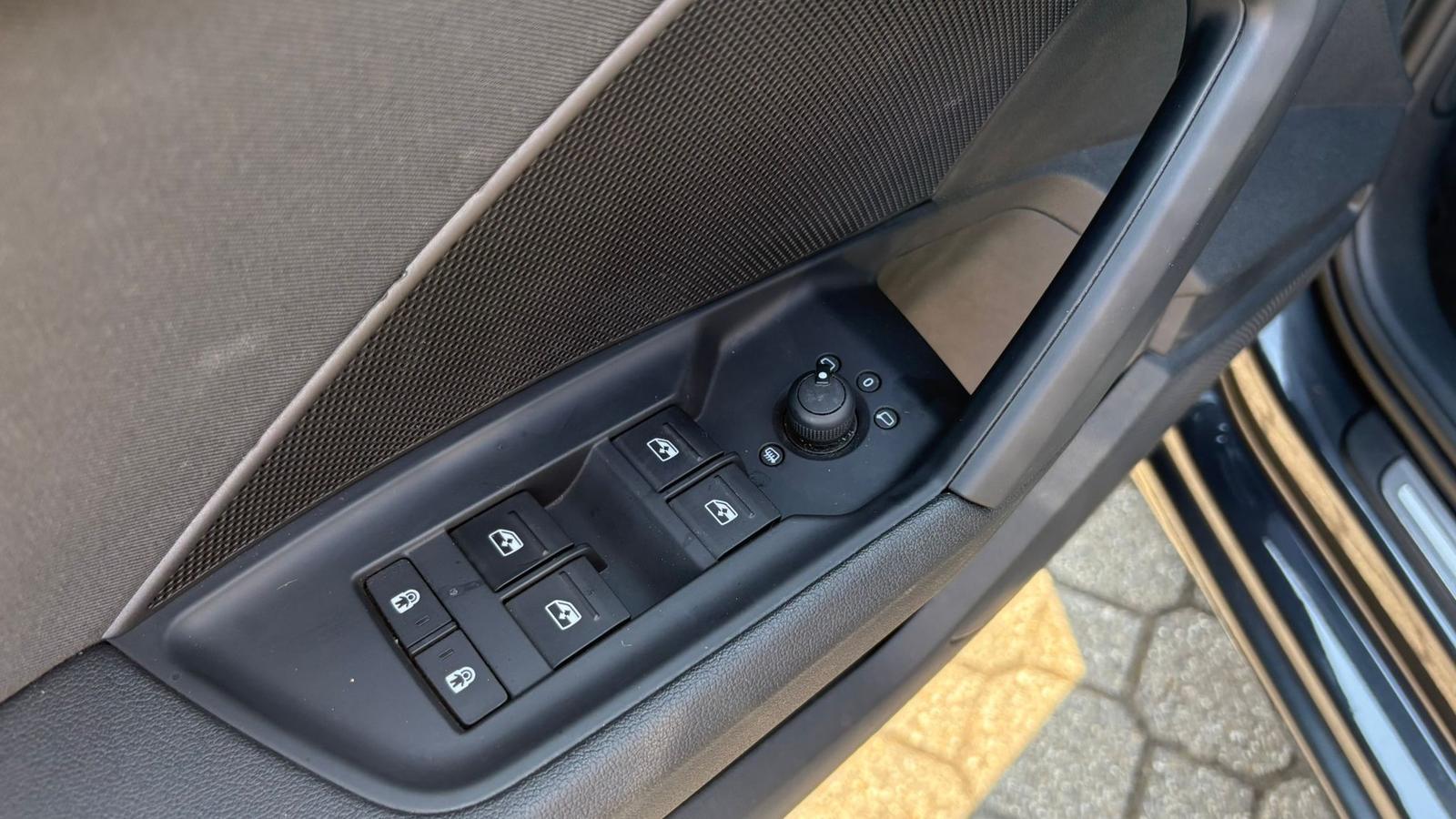 Audi A3 Sportback 30 TFSI advanced LED Navi PDC DAB, миниатюра 24