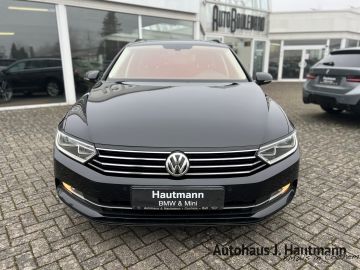 Volkswagen Passat - 2