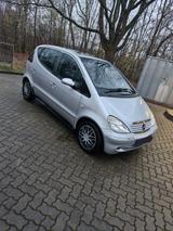 Mercedes-Benz A-140 AVANTGARDE Lang Automatik TÜV Neu  - gebrauchte Mercedes-Benz A 140 aus dem Jahr 2002