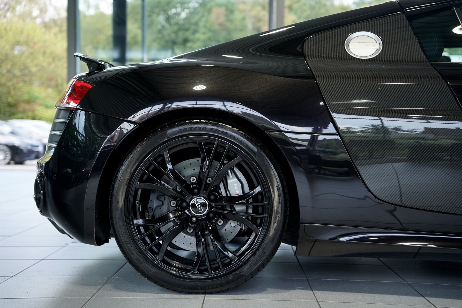 Audi R8