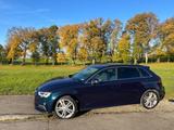 Audi A3 40 TFSI e S tronic Sportback Vollausstattung - Audi A3: Vollausstattung