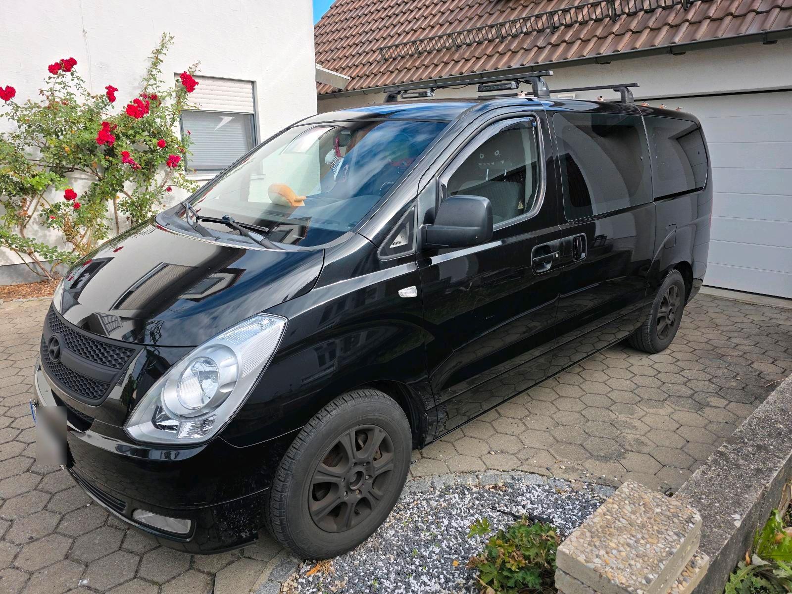 Hyundai H-1