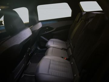 Peugeot 5008 - 12