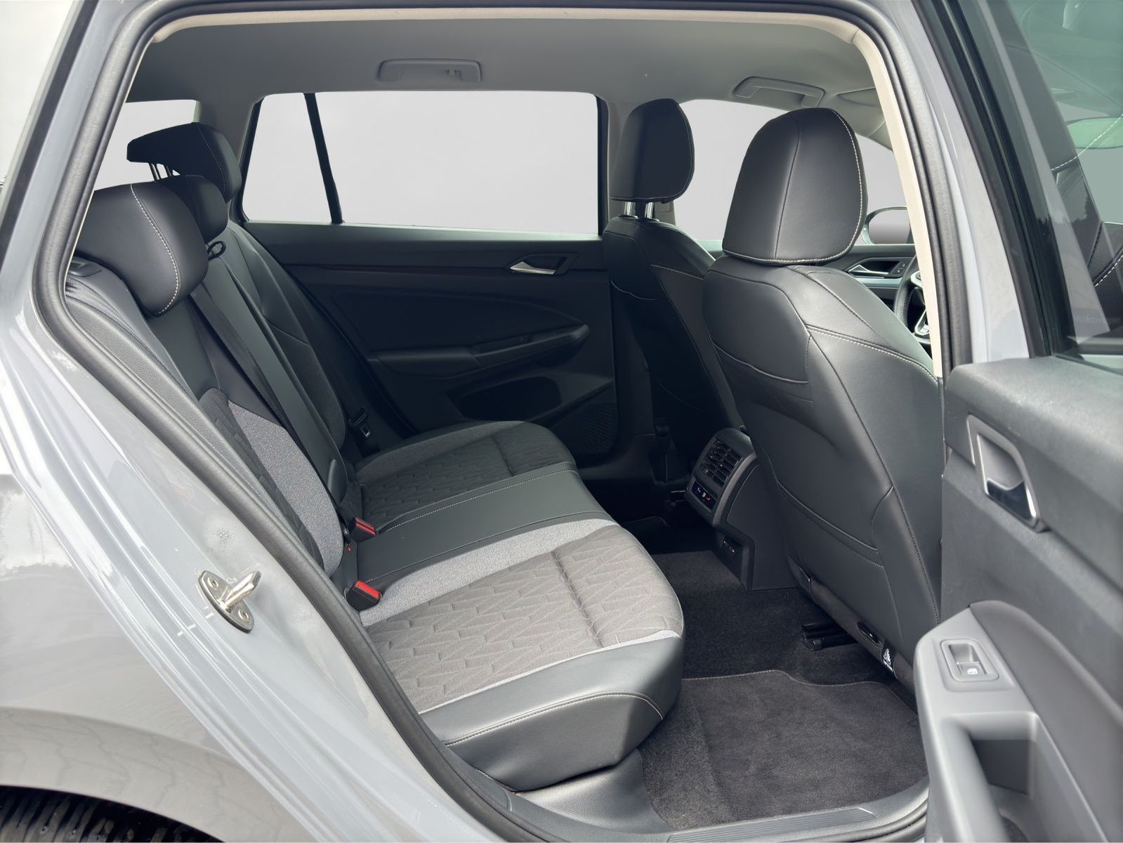 Volkswagen Golf - Bild 7