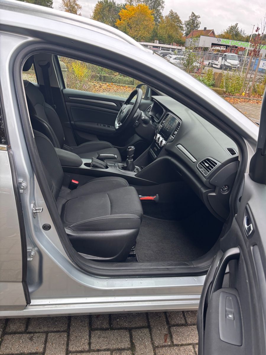 Foto 6 van RENAULT Megane