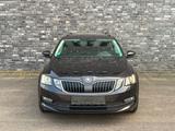 Skoda Octavia 1.6 TDI SCR Ambition Combi - Skoda Octavia: Allradantrieb, 1.6