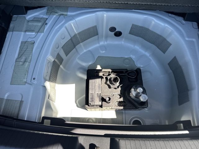Polo ACTIVE 1.0 TSI APP-CON LED PDC SHZG