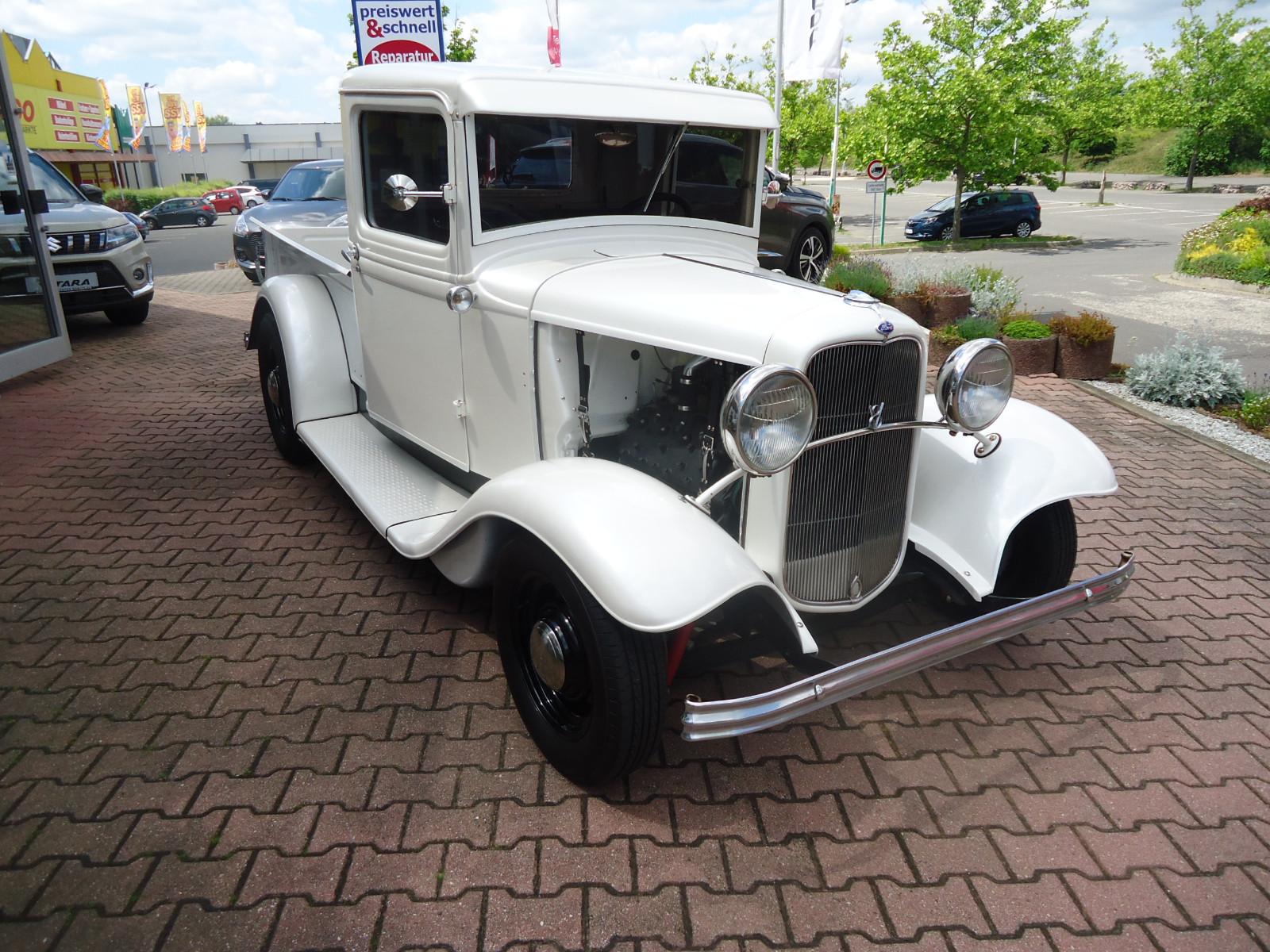 Ford Pickup Flathead V8 Hot Rod