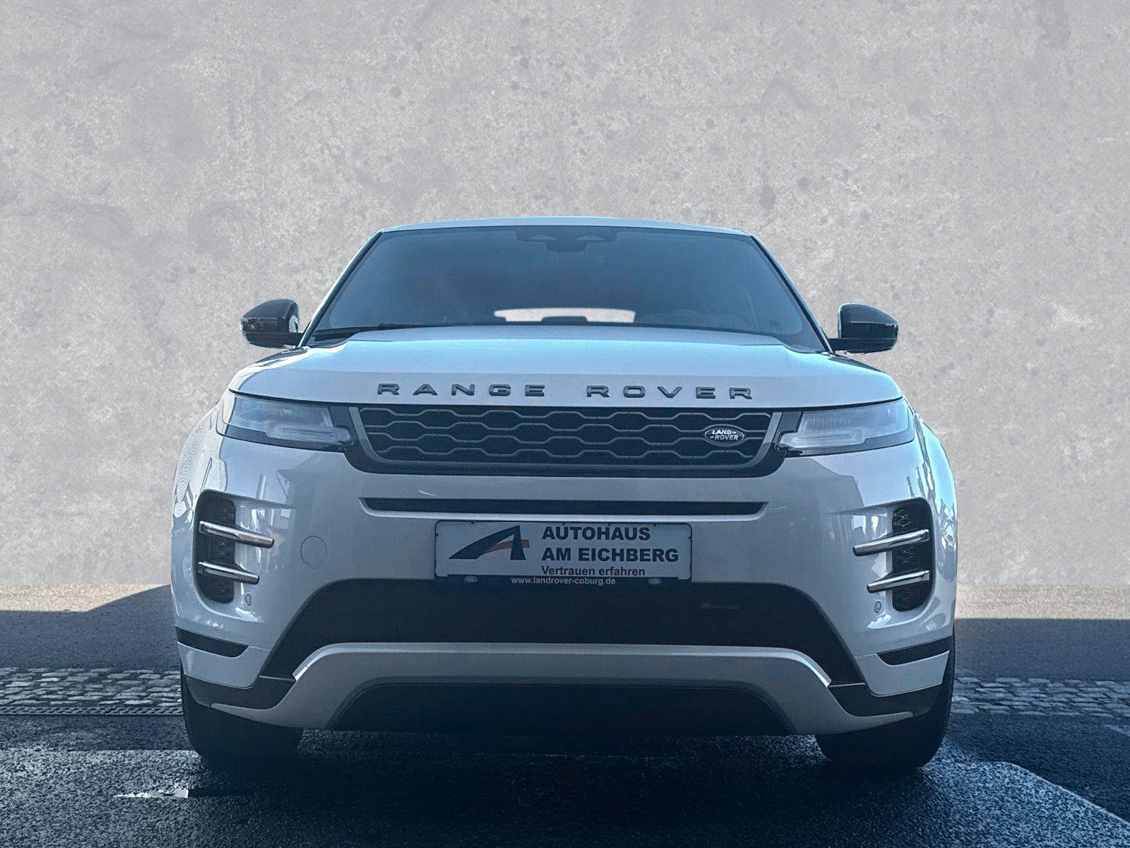 Fahrzeugabbildung Land Rover D200 R-Dynamic S