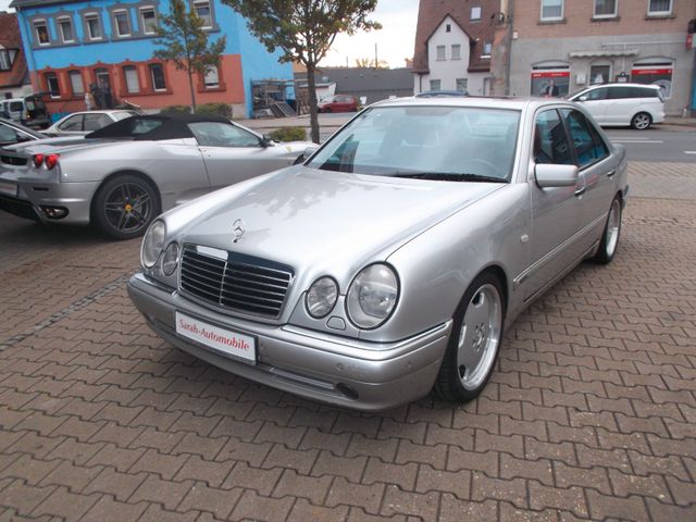 Mercedes-Benz E 55 AMG 1.Hand Pr. 97.230 Km.K.D.gep.