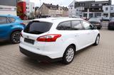 Ford Focus Turnier Titanium <Navi / Xenon> - Ford Focus aus 2011: Kombi