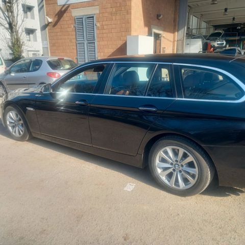 BMW Bmw 520 520d xDrive Touring Business