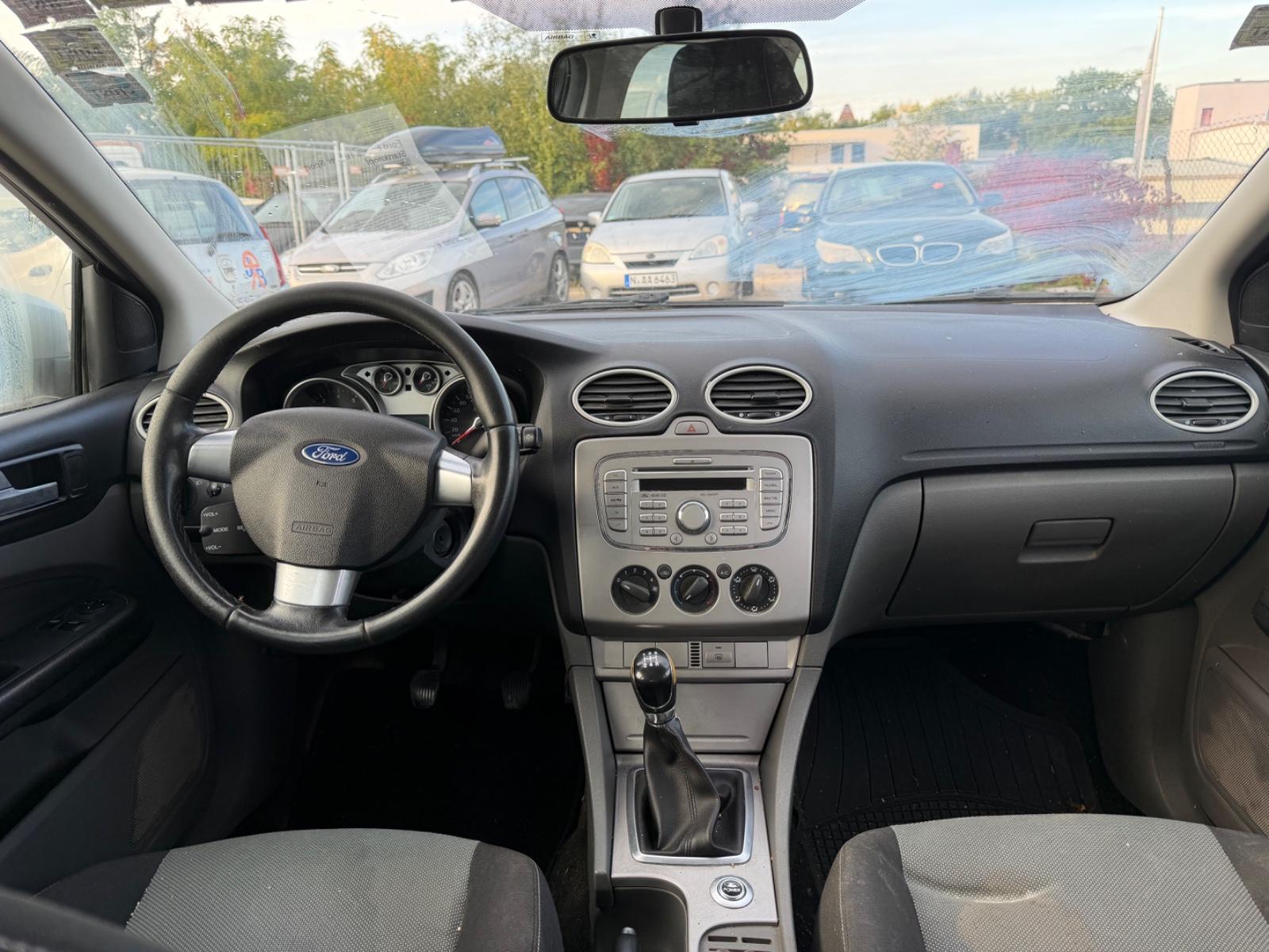 Ford Focus 2008 — photo 10