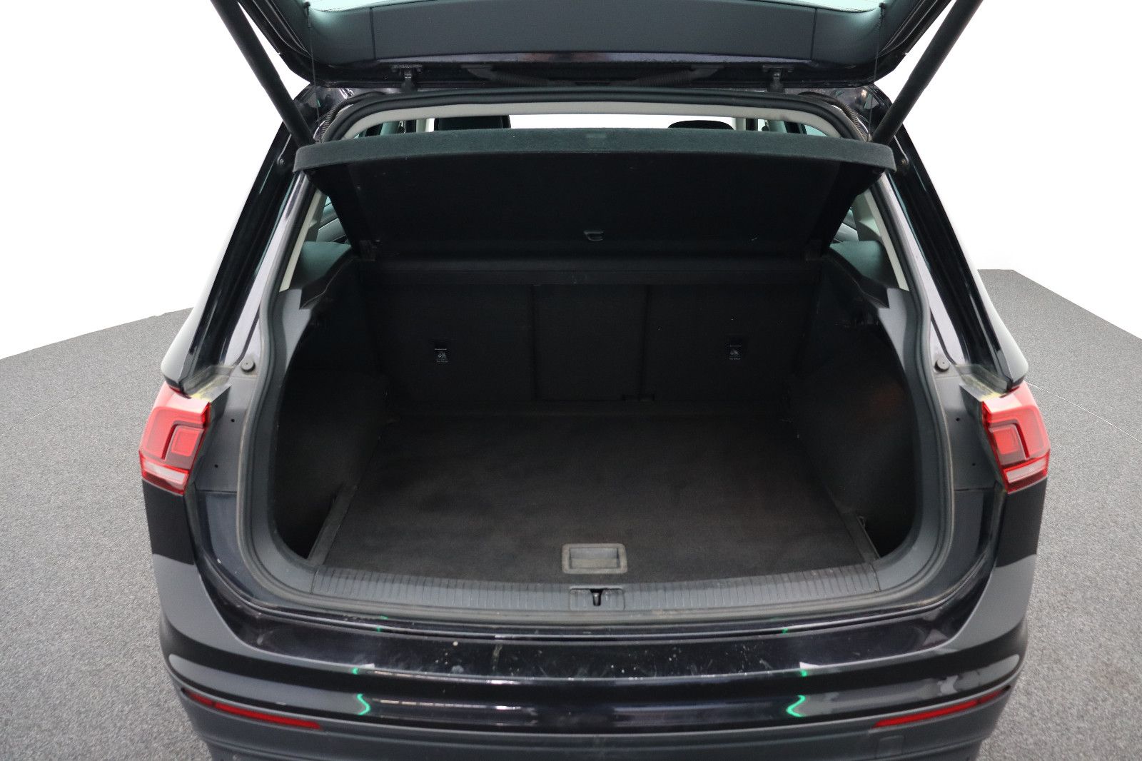 Fahrzeugabbildung Volkswagen Tiguan 2.0 Comfortline BMT/Start-Stopp