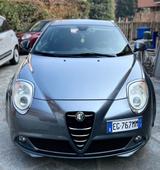 Alfa Romeo MiTo 1.4 105 CV M.air S&S Distinctive - silberne Alfa Romeo MiTo
