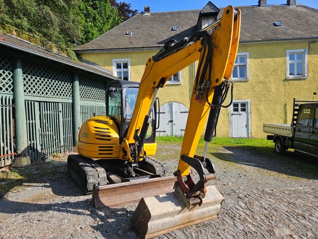 JCB 8065 RTS