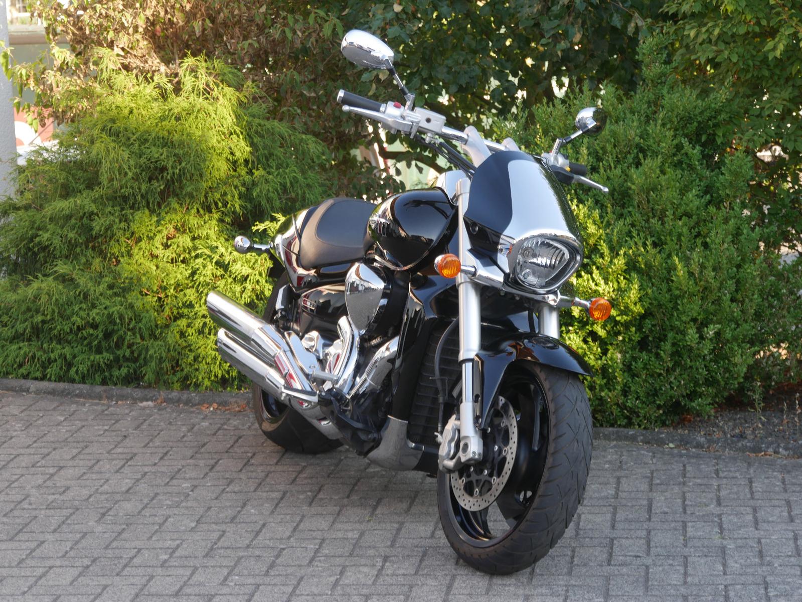 Suzuki VZR M 1800 Intruder