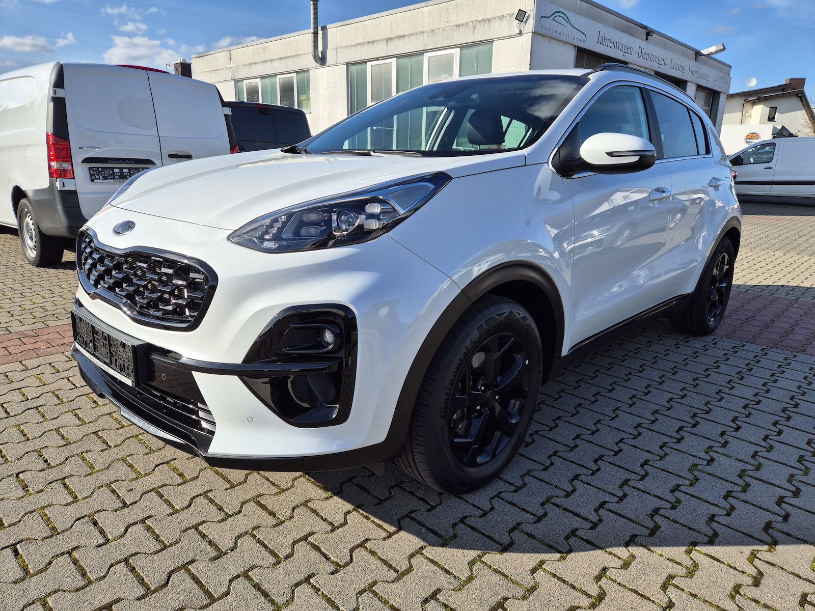 Kia Sportage Black Edition 4WD Automatik, AHK, Leder imagem 3