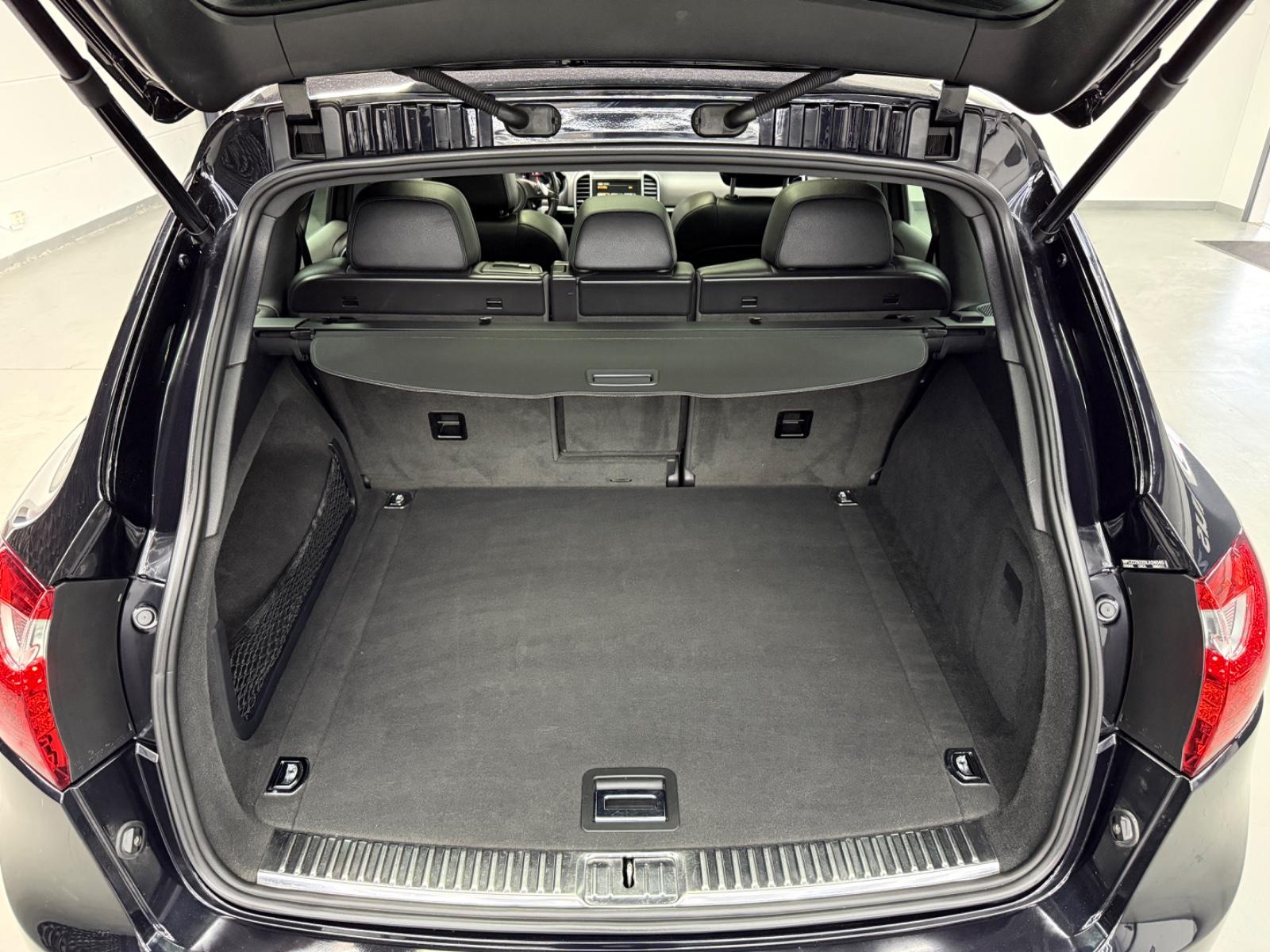 PORSCHE CAYENNE DIESEL 3.0 V6 245ch 4X4 - PNEUMATIQUE - TOIT PANORAMIQUE - CUIR - CAMÉRA DE RECUL - XÉNON