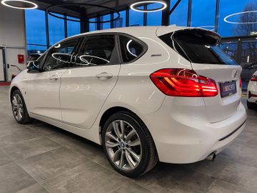 BMW 225 Active Tourer *HEAD-UP*KAMERA*NAVI*ACC*