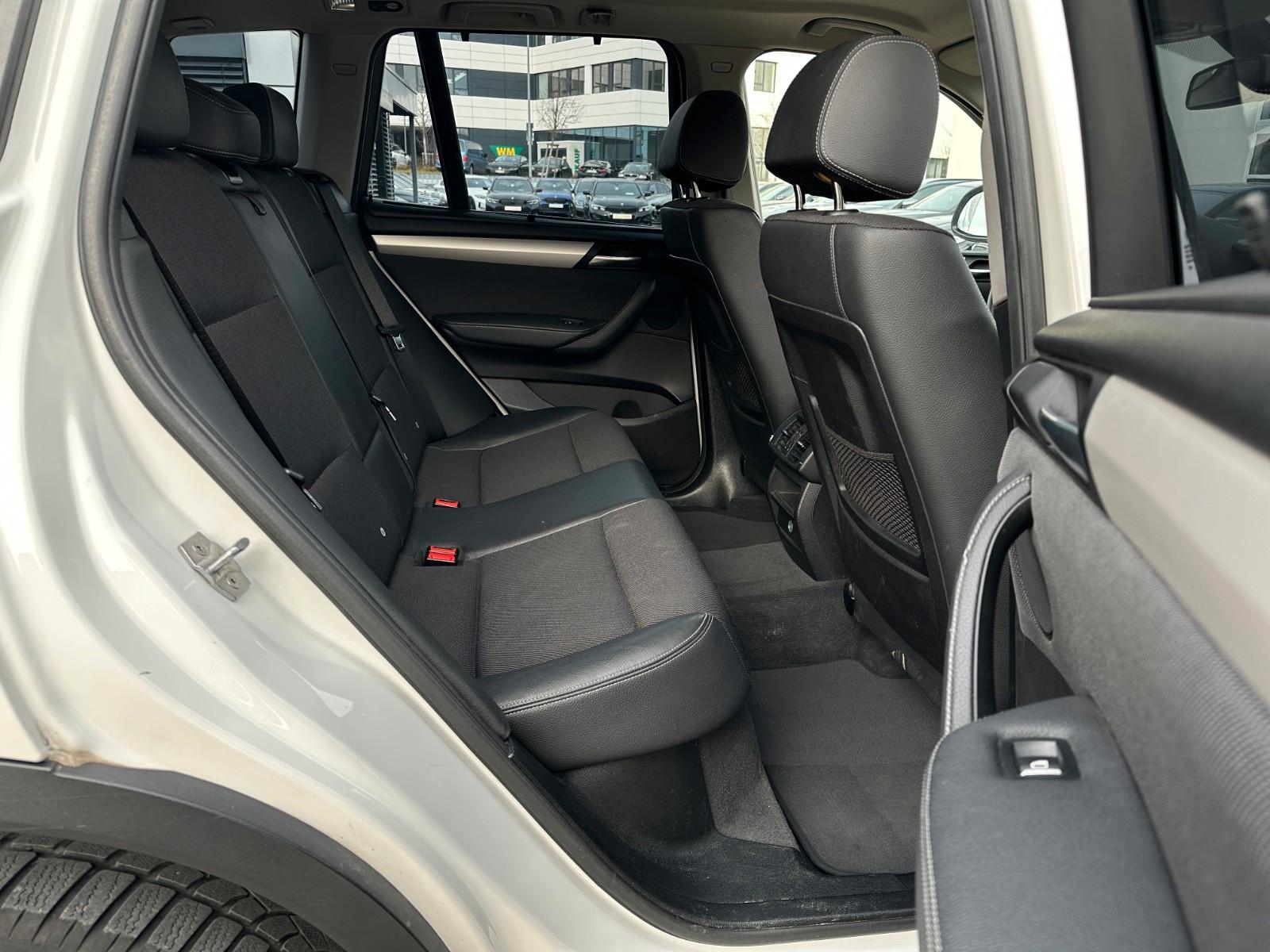 BMW X3 xDrive 30 d Advantage AHK  Kamera