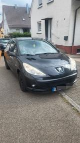 Peugeot 206+  1,1 - Große Kd, Klima,wenig Km - Peugeot 206 Gebrauchtwagen in Stuttgart