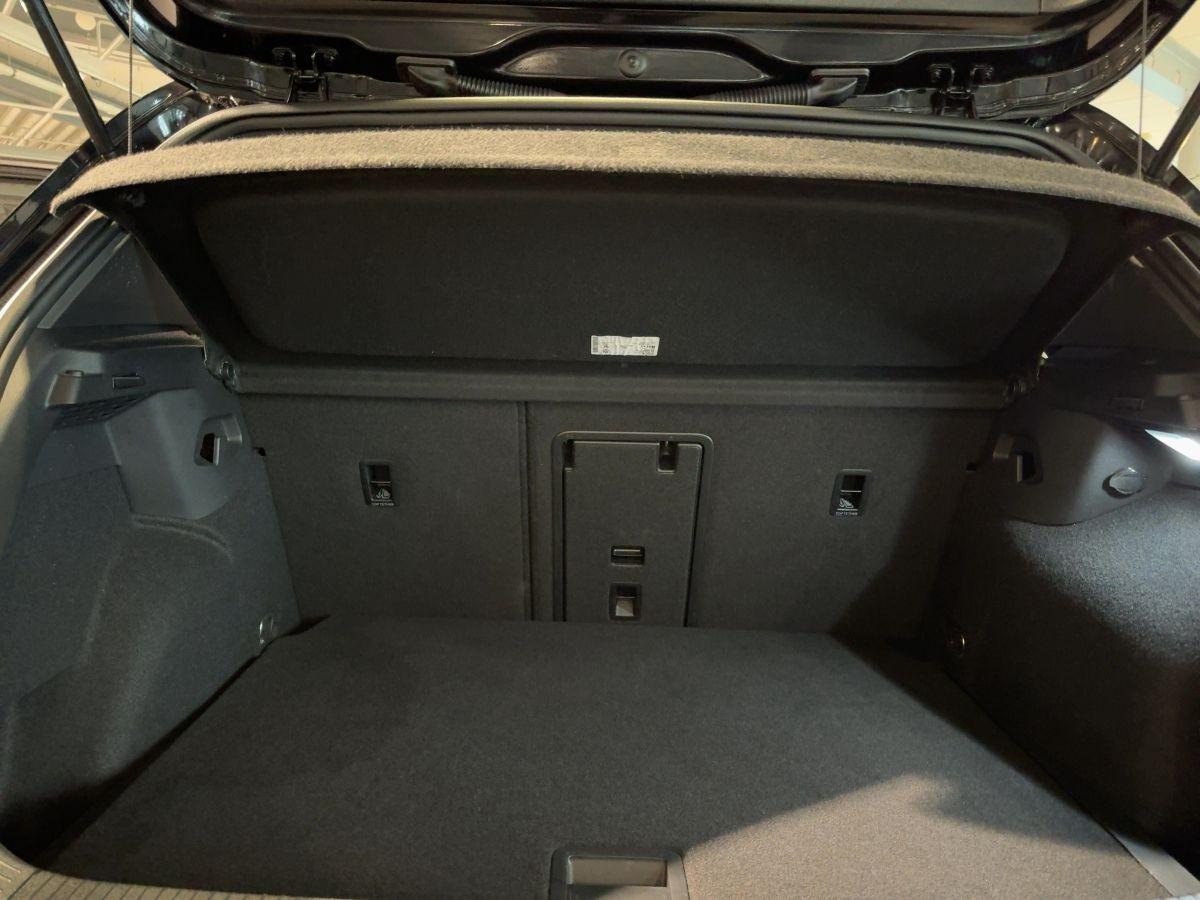 Volkswagen Golf VIII GTI 2.0TSI DSG NAVI ACC, миниатюра 6