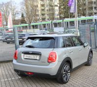 MINI Mini 1.5 Cooper 5-trg. 2.Hd Navi Leder Automatik MINI Mini 1.5 Cooper 5-trg. 2.Hd Navi Leder Automatik